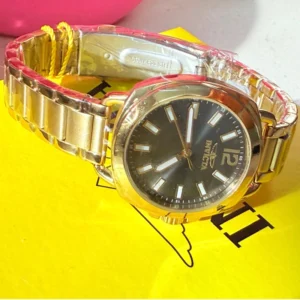 Reloj Invicta Esfera Dorada Ápex