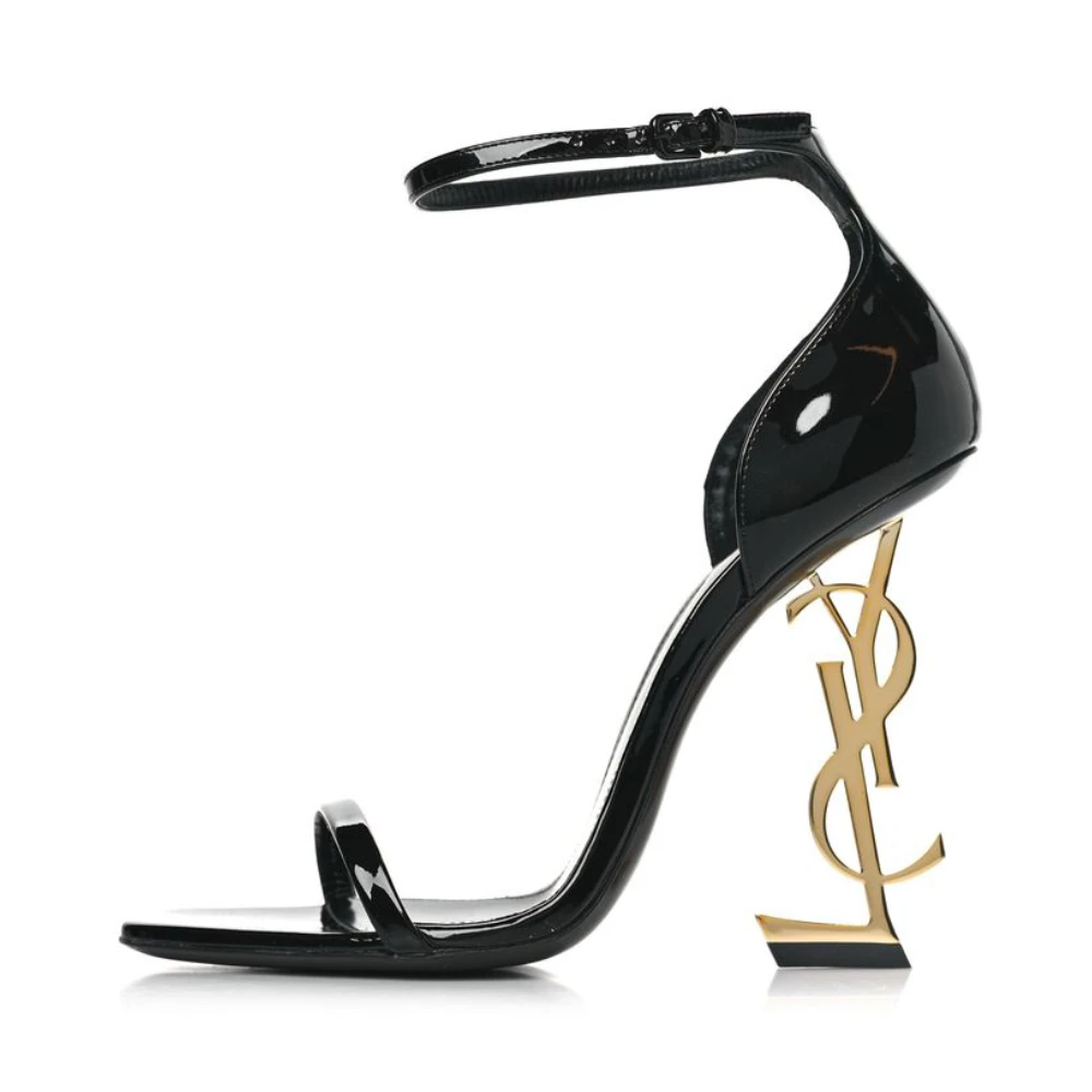 Zapatos de tacón Yves Saint Laurent Opyum en charol negro